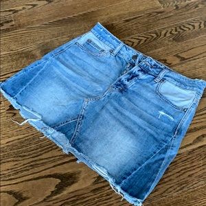 American Eagle Denim Skirt - Size 4